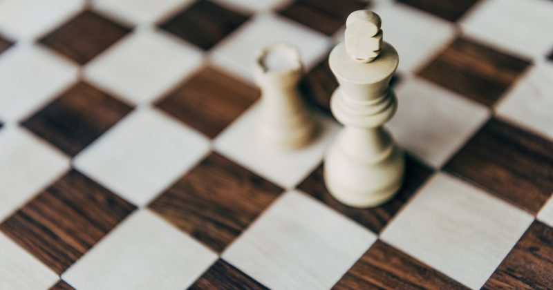 王传福卸任深圳比亚迪微电子法定代表人
