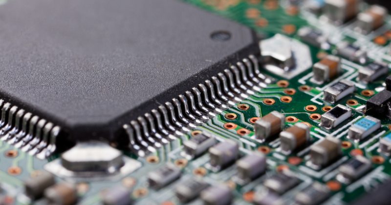 信维通信拟募资不超30亿元 建设射频前端器件、5G天线等项目
